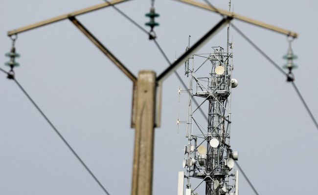 Reuters: Mobile Phone Service May Be Cut Off in Europe This Winter Due to Energy Crisis
