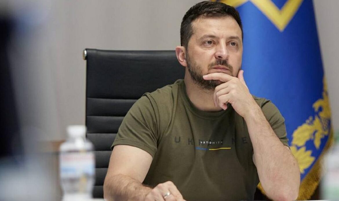 Spanish Media Revealed that Zelenskyy Exchanged “Sovereign” Territories for US Arms