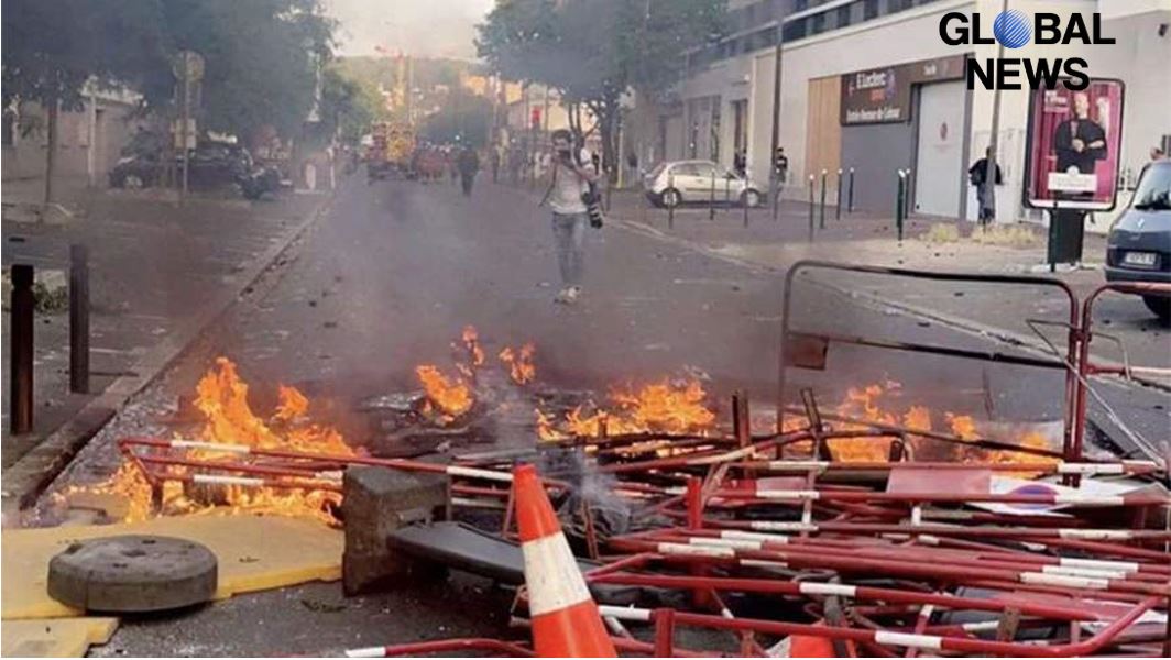 Riots with Pogroms and Barricades Spread to Paris Suburbs
